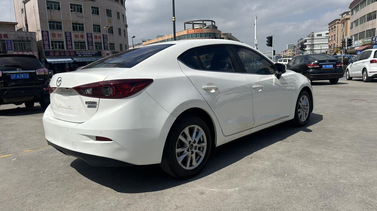 Mazda Mazda 3 Axela