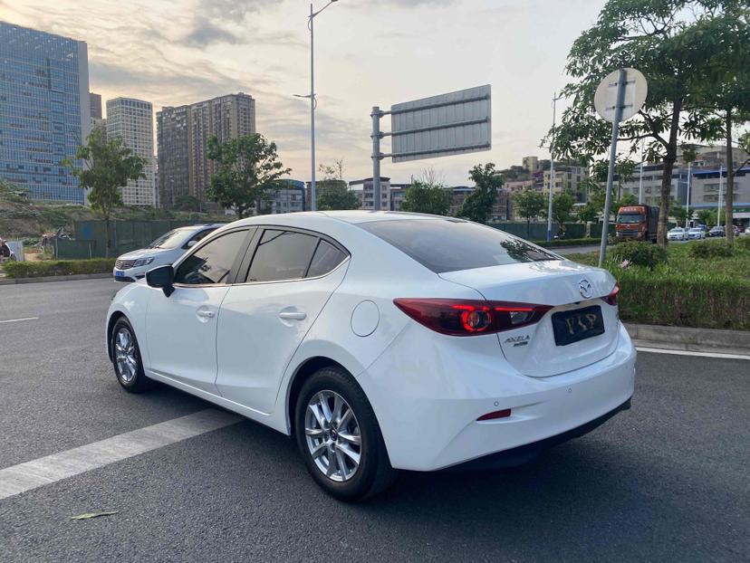 Mazda Mazda 3 Axela