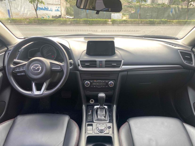 Mazda Mazda 3 Axela
