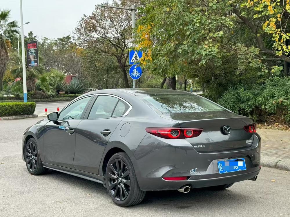 Mazda Mazda 3 Axela