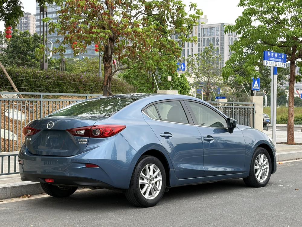 Mazda Mazda 3 Axela