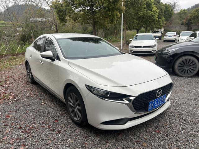 Mazda Mazda 3 Axela