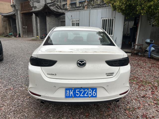 Mazda Mazda 3 Axela