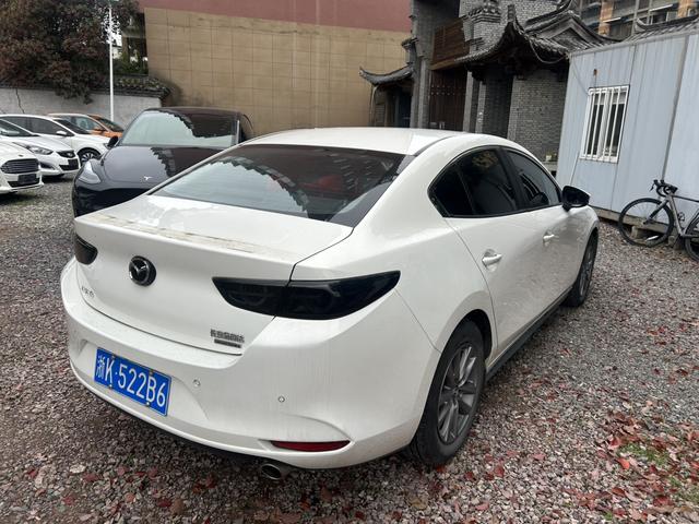 Mazda Mazda 3 Axela