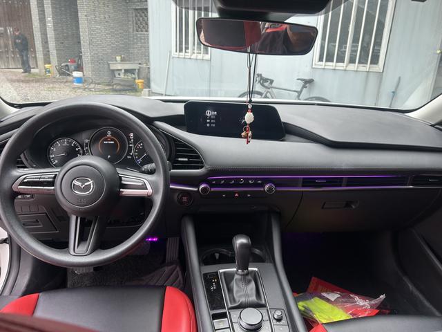 Mazda Mazda 3 Axela