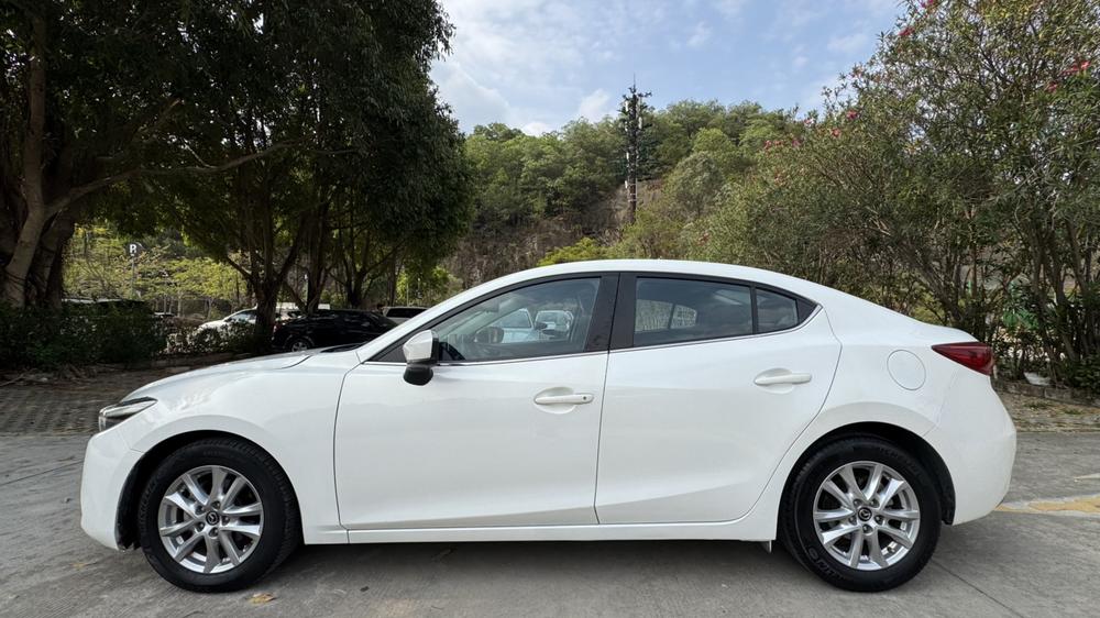Mazda Mazda 3 Axela