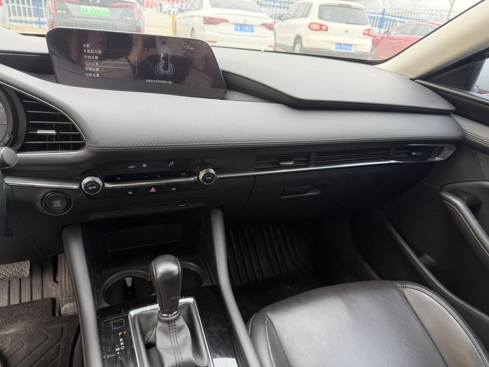 Mazda Mazda 3 Axela