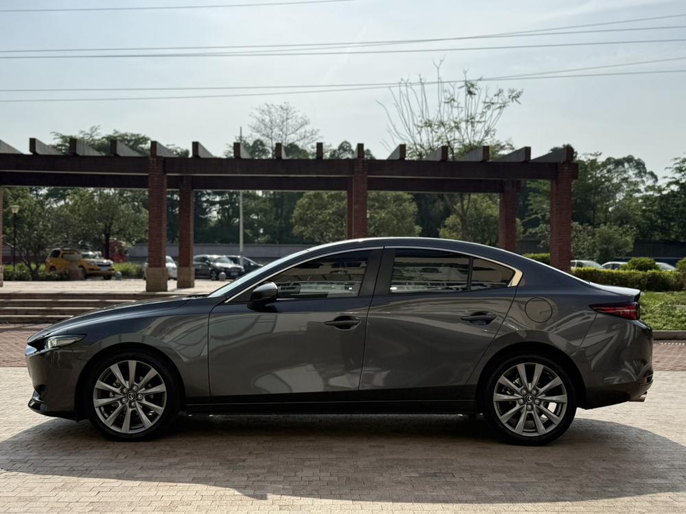 Mazda Mazda 3 Axela