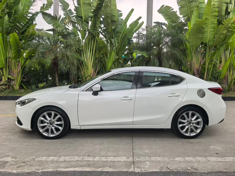 Mazda Mazda 3 Axela