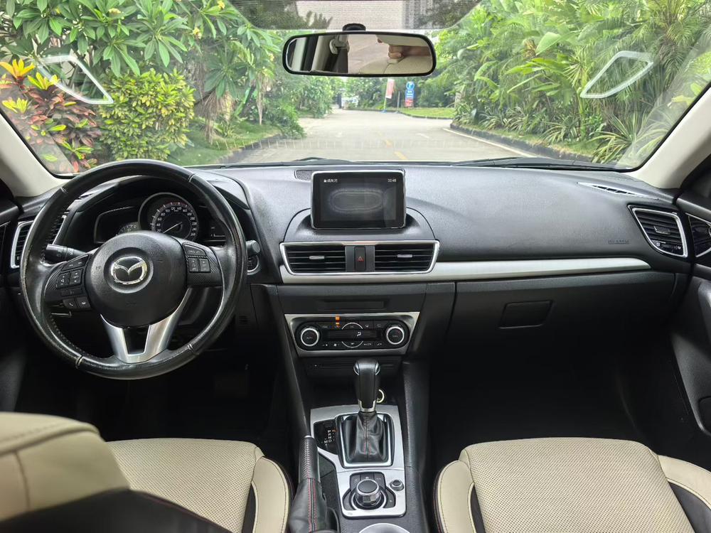 Mazda Mazda 3 Axela