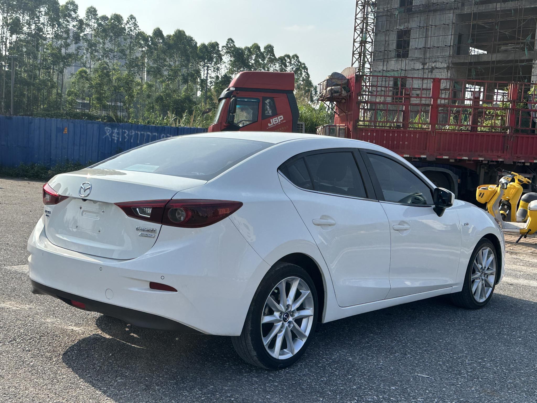 Mazda Mazda 3 Axela