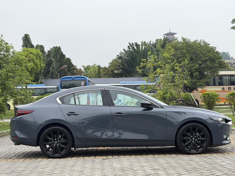 Mazda Mazda 3 Axela