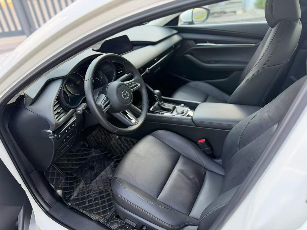 Mazda Mazda 3 Axela