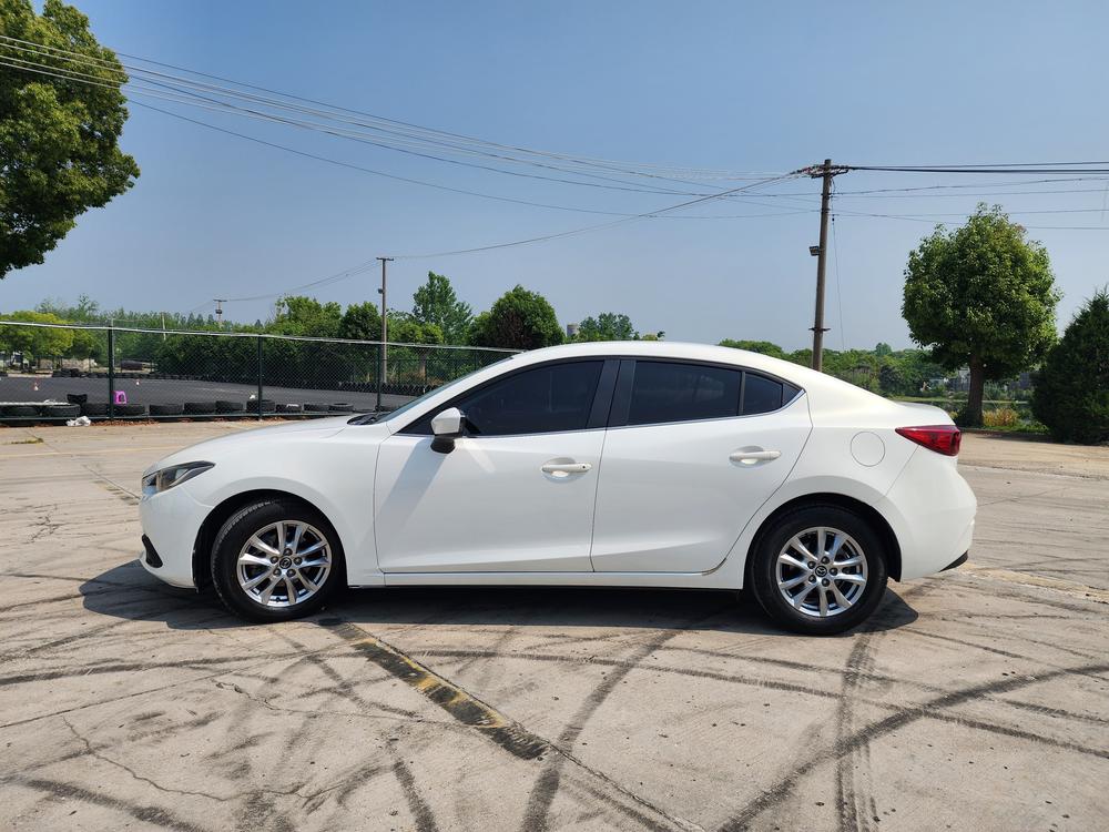 Mazda Mazda 3 Axela