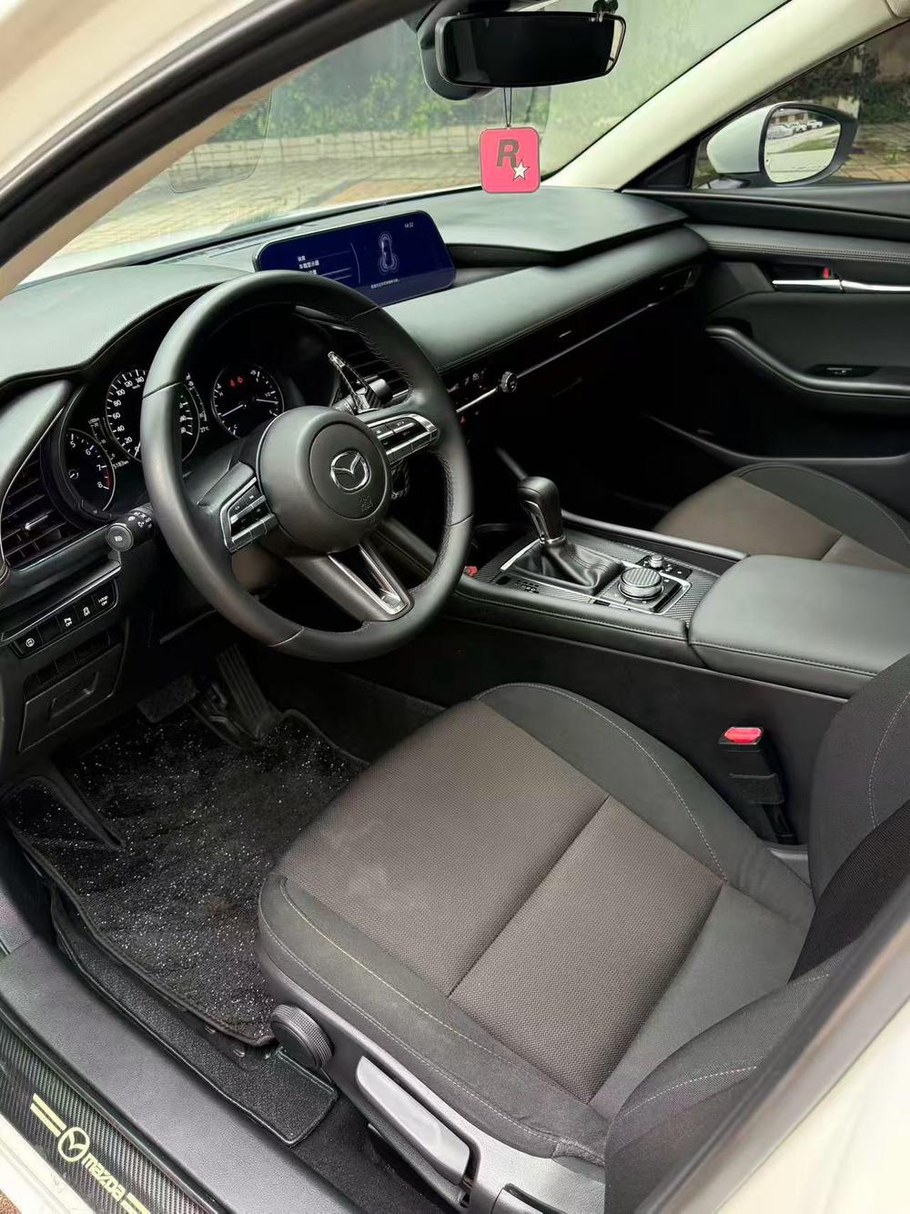 Mazda Mazda 3 Axela