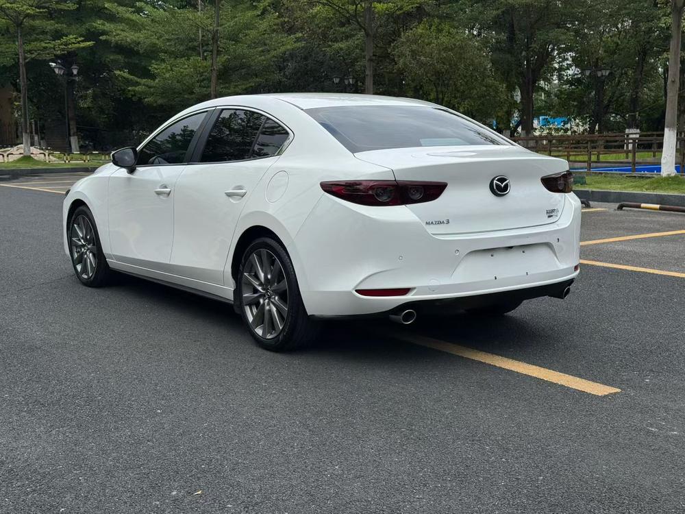 Mazda Mazda 3 Axela