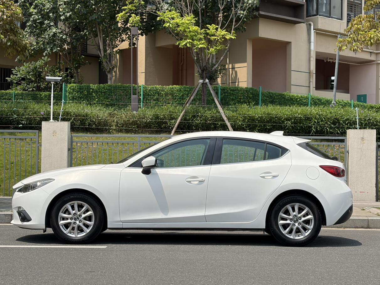 Mazda Mazda 3 Axela