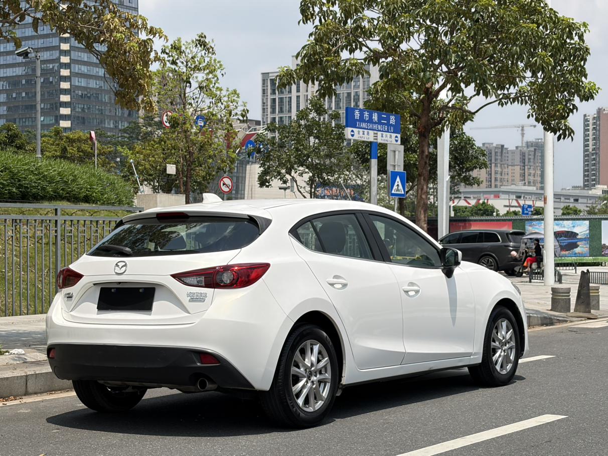 Mazda Mazda 3 Axela