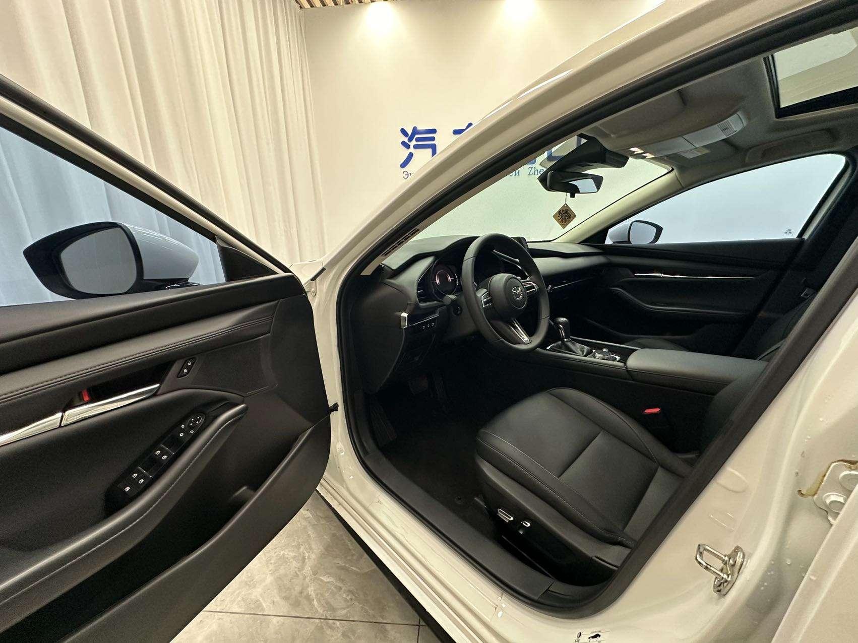 Mazda Mazda 3 Axela