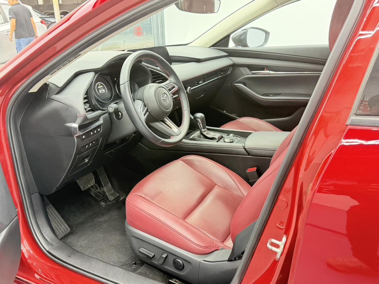 Mazda Mazda 3 Axela