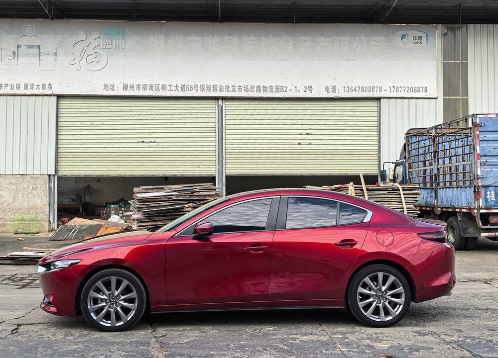Mazda Mazda 3 Axela