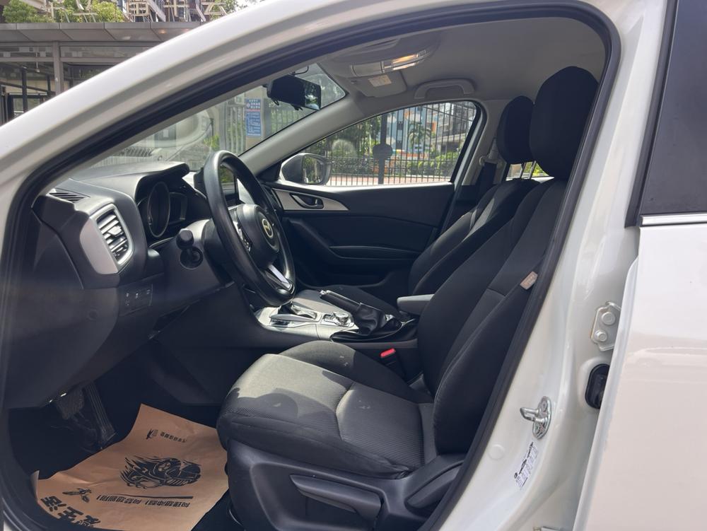 Mazda Mazda 3 Axela