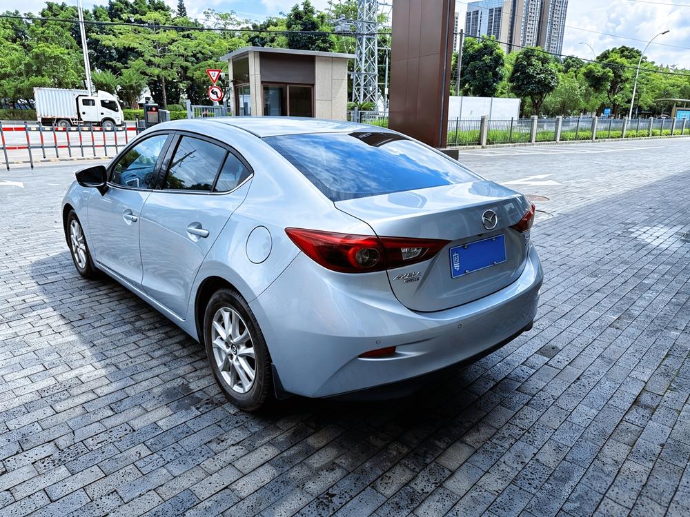 Mazda Mazda 3 Axela