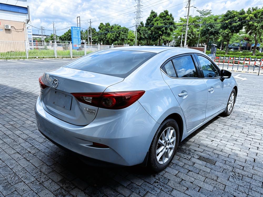Mazda Mazda 3 Axela