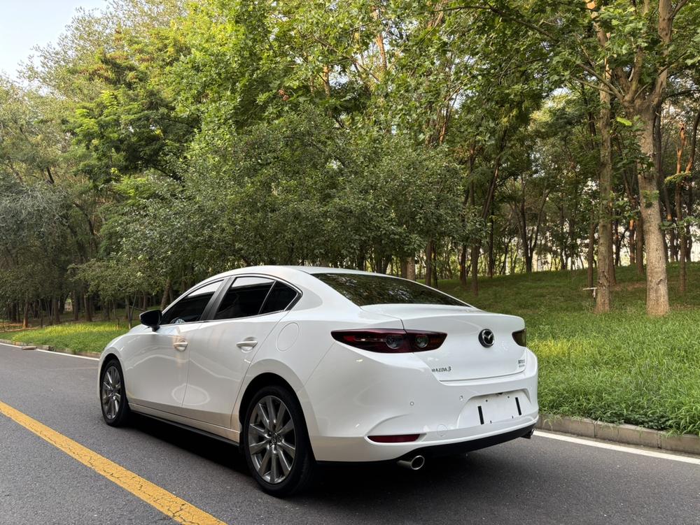 Mazda Mazda 3 Axela
