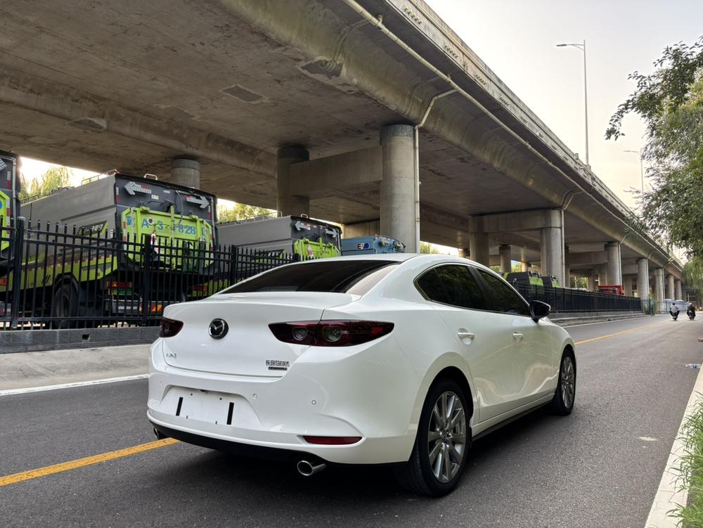 Mazda Mazda 3 Axela