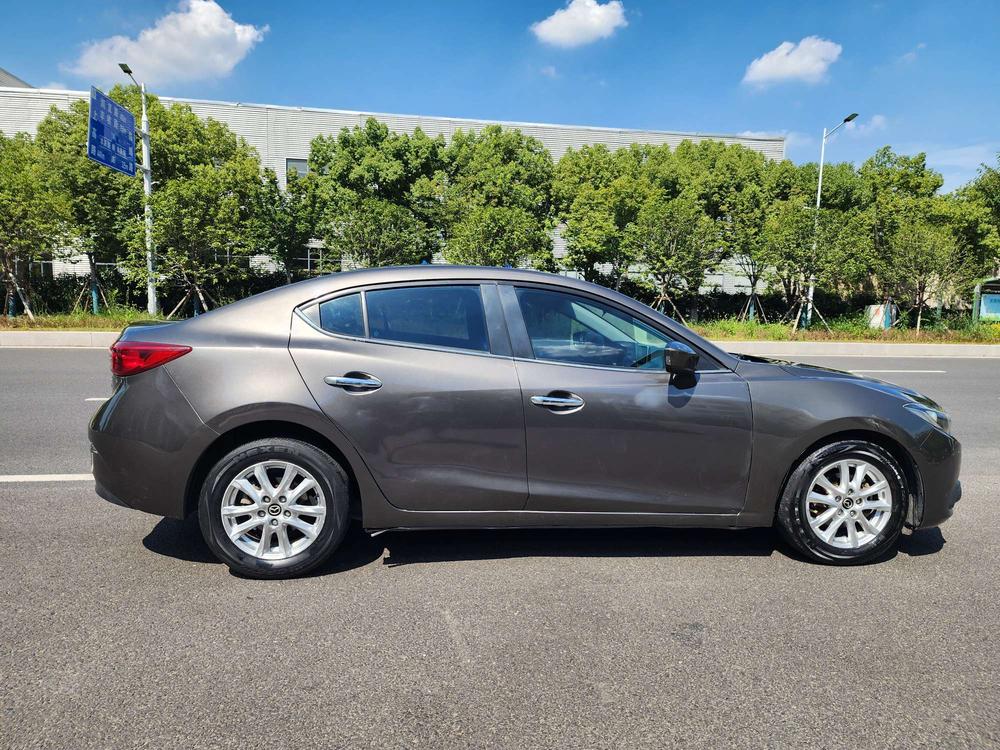 Mazda Mazda 3 Axela