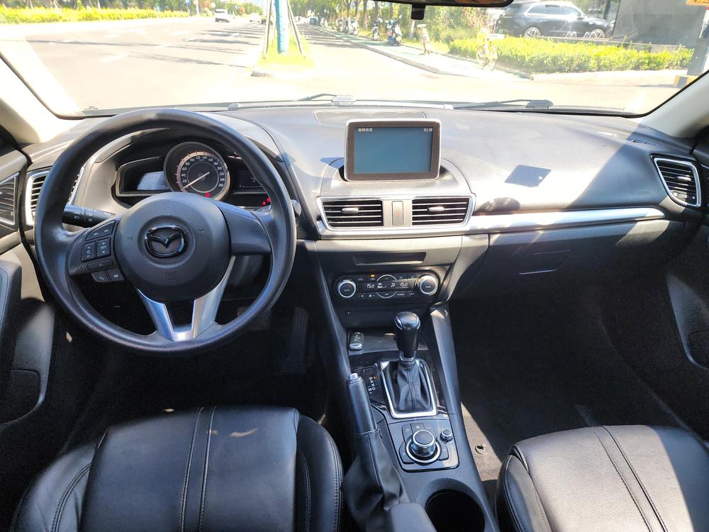 Mazda Mazda 3 Axela