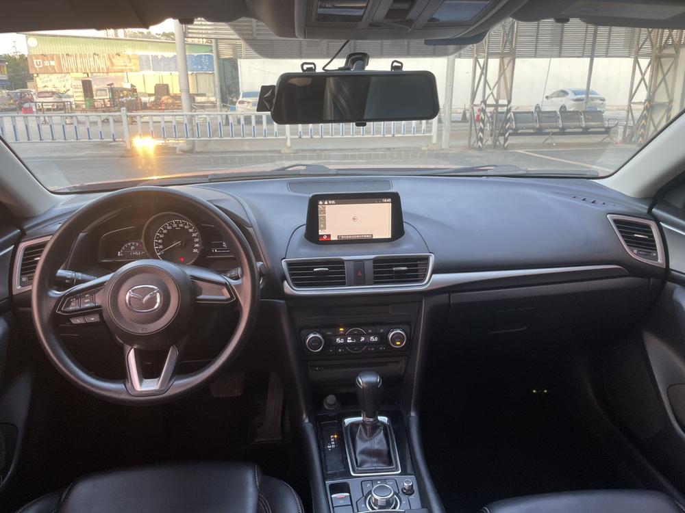 Mazda Mazda 3 Axela