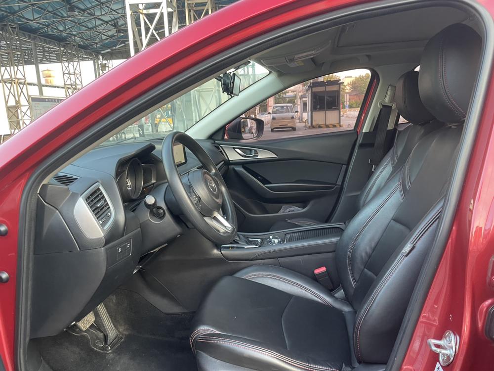 Mazda Mazda 3 Axela