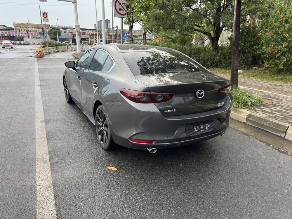 Mazda Mazda 3 Axela