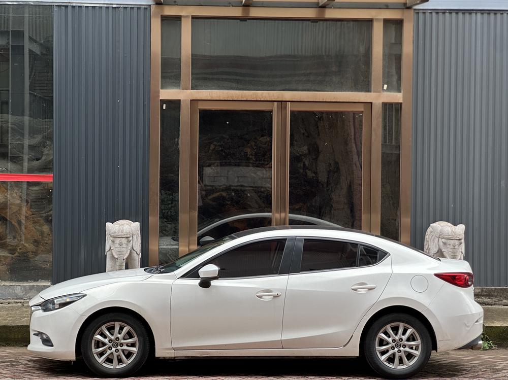Mazda Mazda 3 Axela