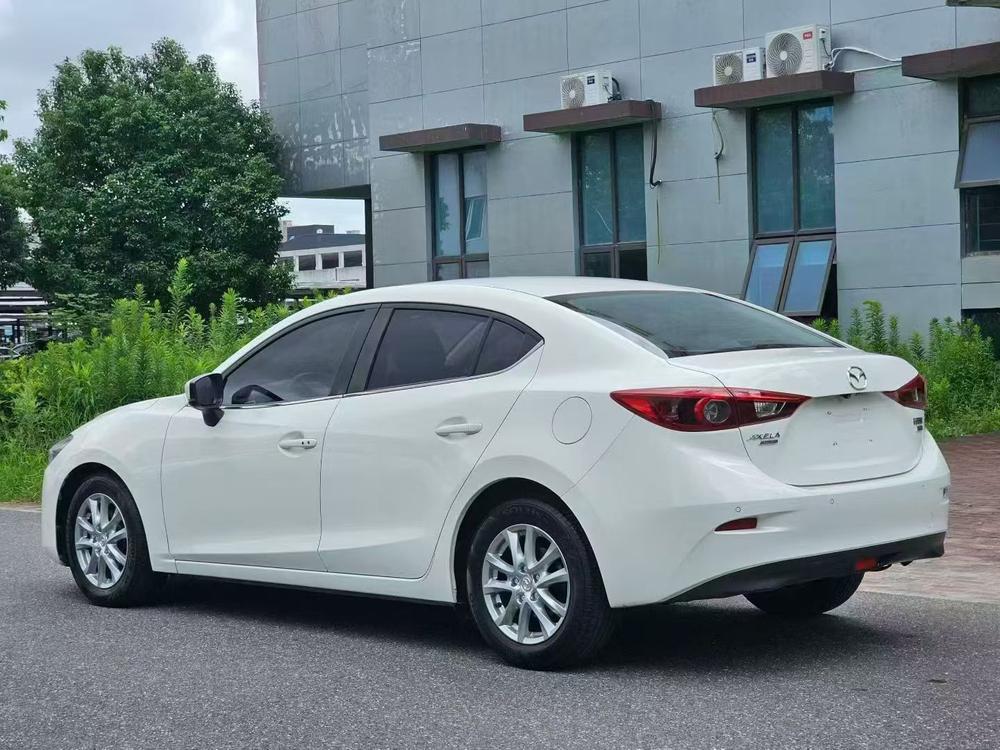 Mazda Mazda 3 Axela