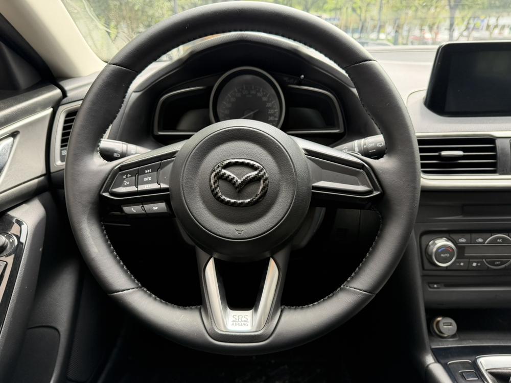 Mazda Mazda 3 Axela
