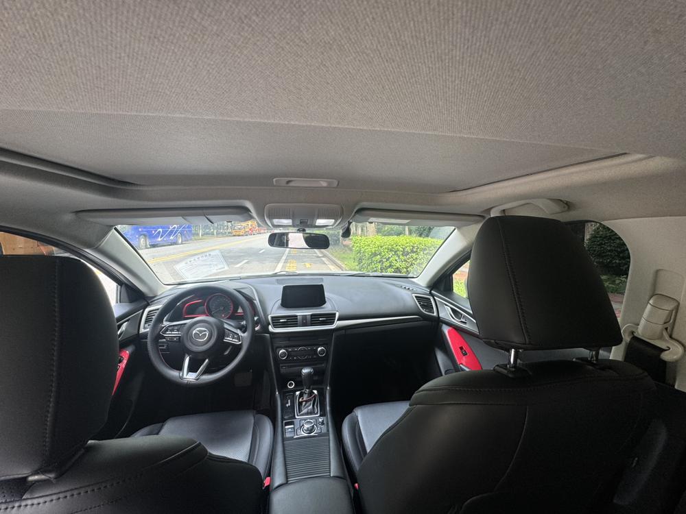 Mazda Mazda 3 Axela