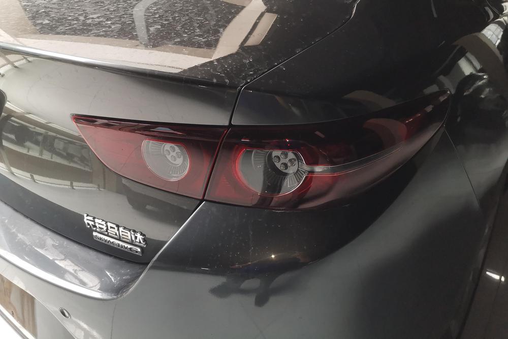 Mazda Mazda 3 Axela