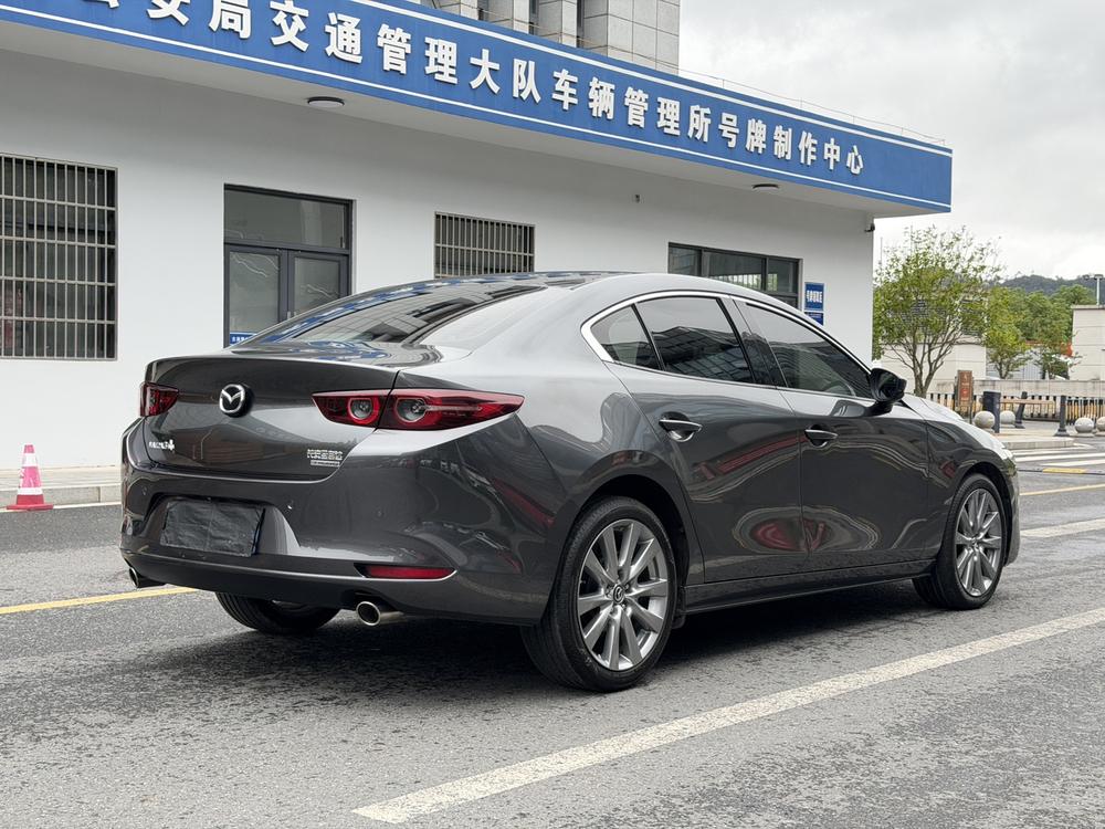 Mazda Mazda 3 Axela