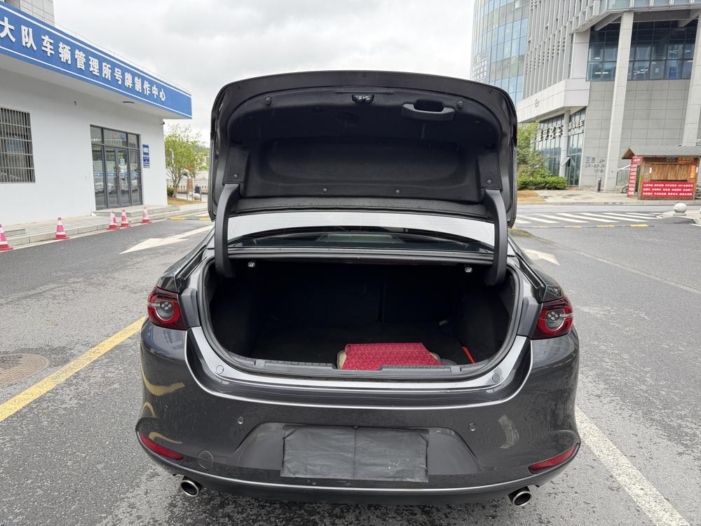 Mazda Mazda 3 Axela
