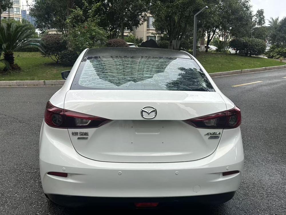 Mazda Mazda 3 Axela