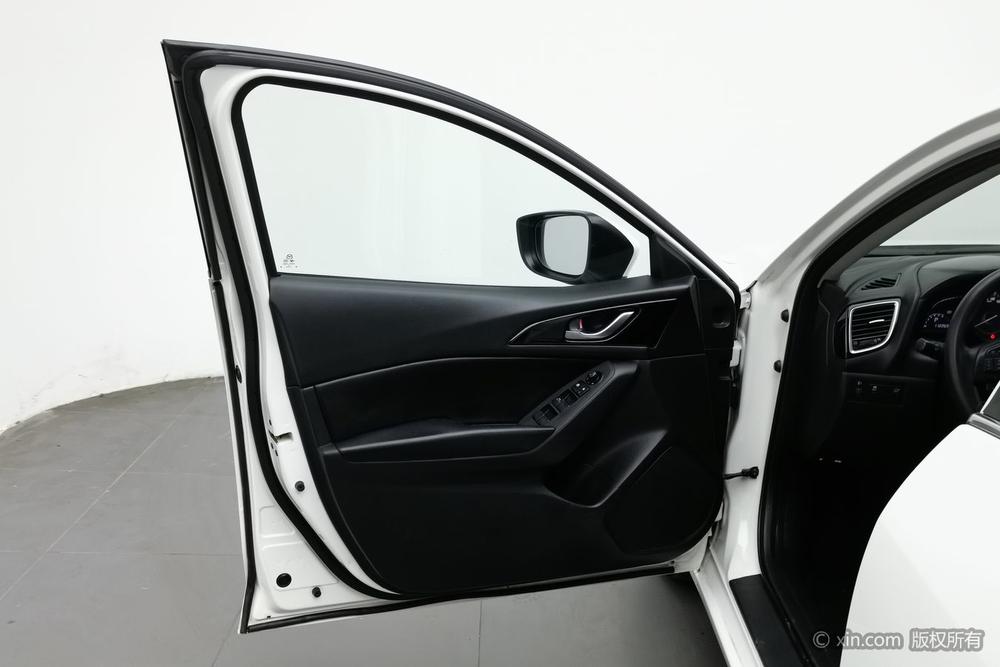 Mazda Mazda 3 Axela