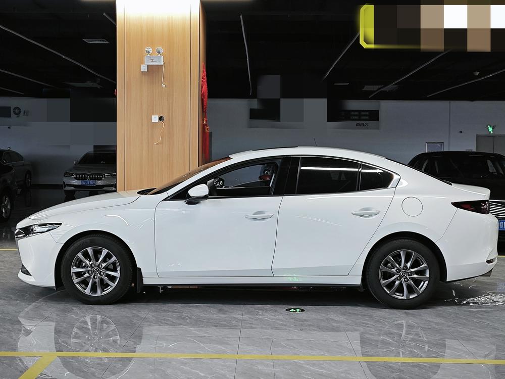 Mazda Mazda 3 Axela
