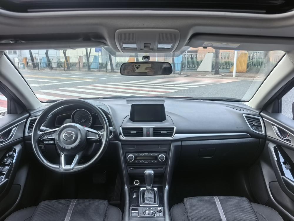 Mazda Mazda 3 Axela