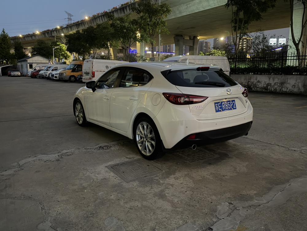 Mazda Mazda 3 Axela