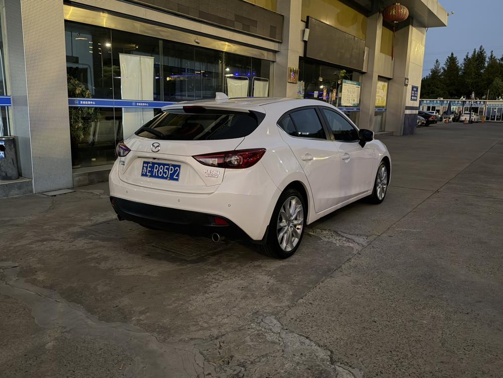 Mazda Mazda 3 Axela