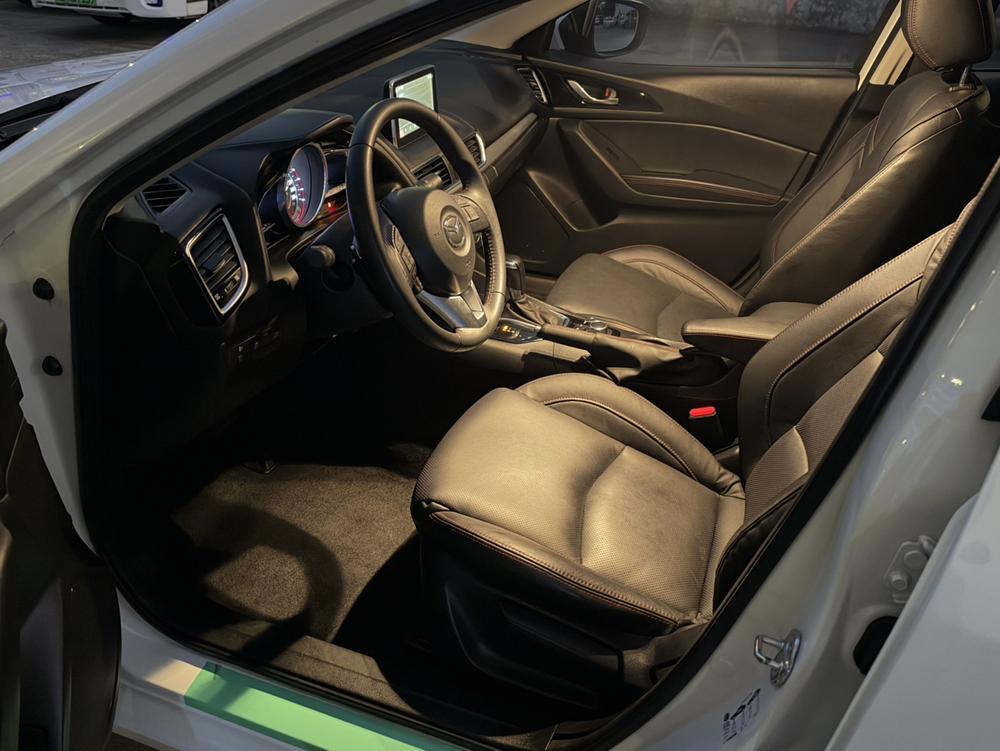 Mazda Mazda 3 Axela