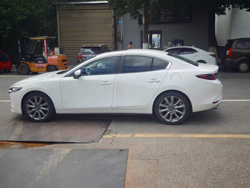 Mazda Mazda 3 Axela
